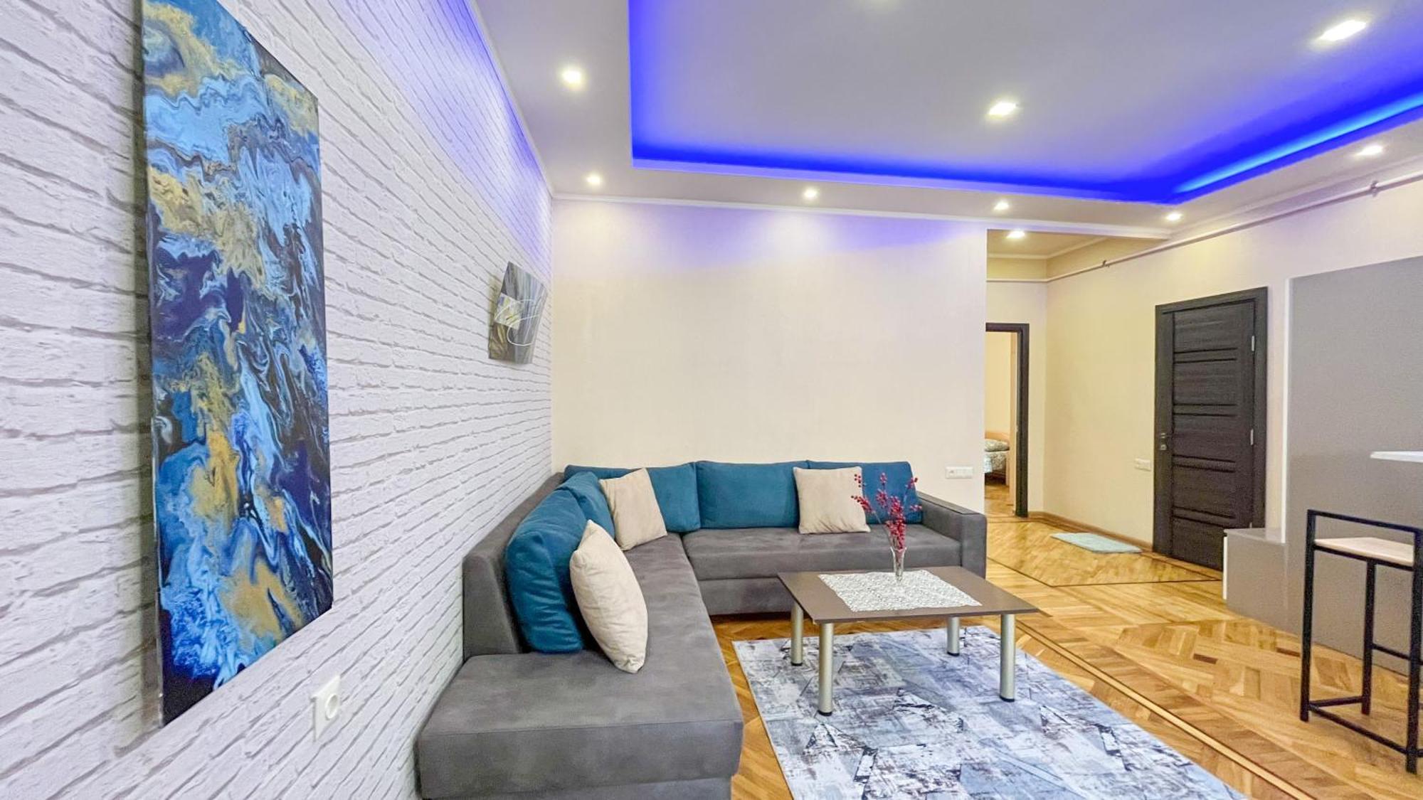 Комфортная И Спокойная Квартира Erevan Exterior foto